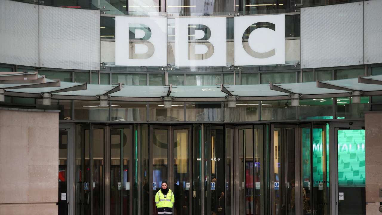 Director General of BBC Tim Davie and Chief Executive of BBC News Deborah Turness resign following criticism over Trump documentary edit