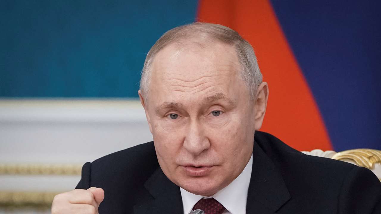 Russian President Putin speaks in Astana