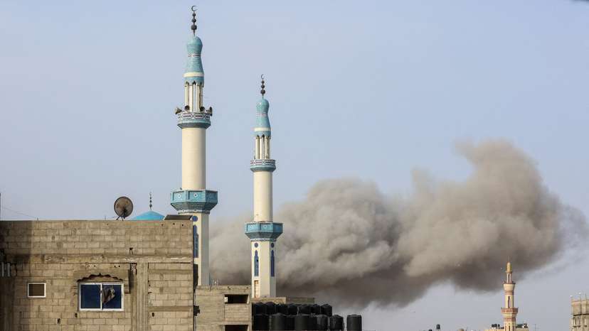 Smoke rises following an Israeli strike, amid the ongoing conflict between Israel and the Palestinian Islamist group Hamas, in Rafah, in the southern Gaza Strip