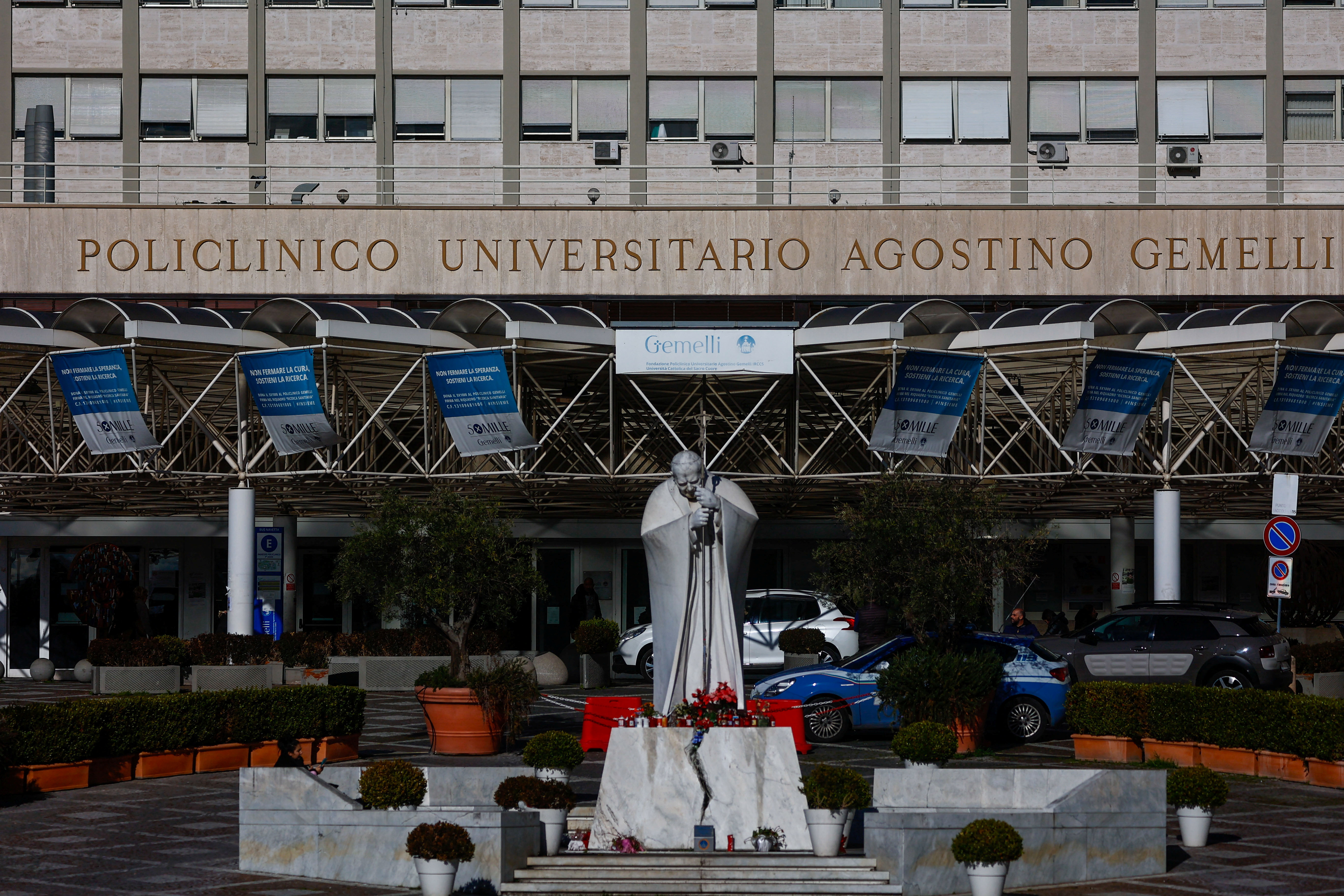 Pope hospitalised for bronchitis treatment in Rome