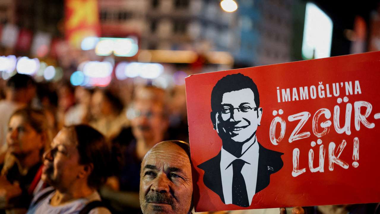 FILE PHOTO: Protest against recent court ruling that ousted the main opposition CHP's Istanbul provincial leadership, in Istanbul