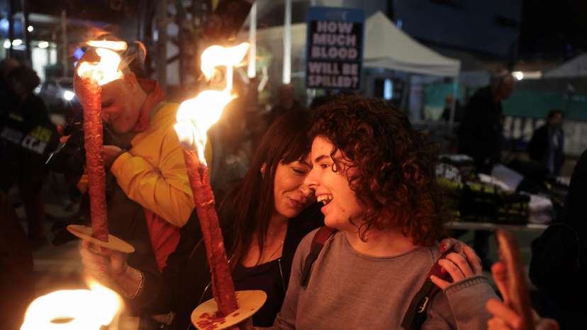 Protest to demand a deal for the return of hostages, in Tel Aviv