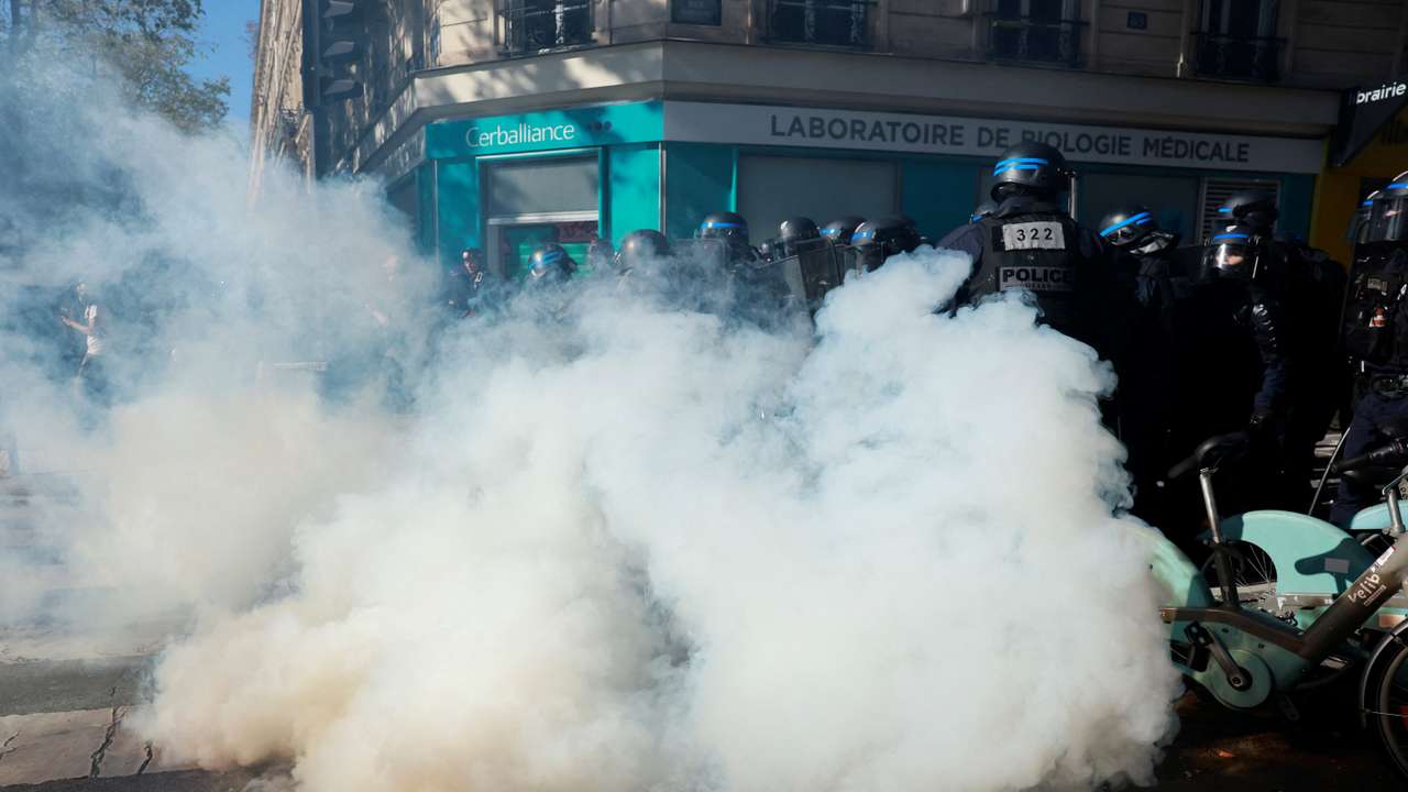 Nationwide strike and anti-government protests called by French unions in France