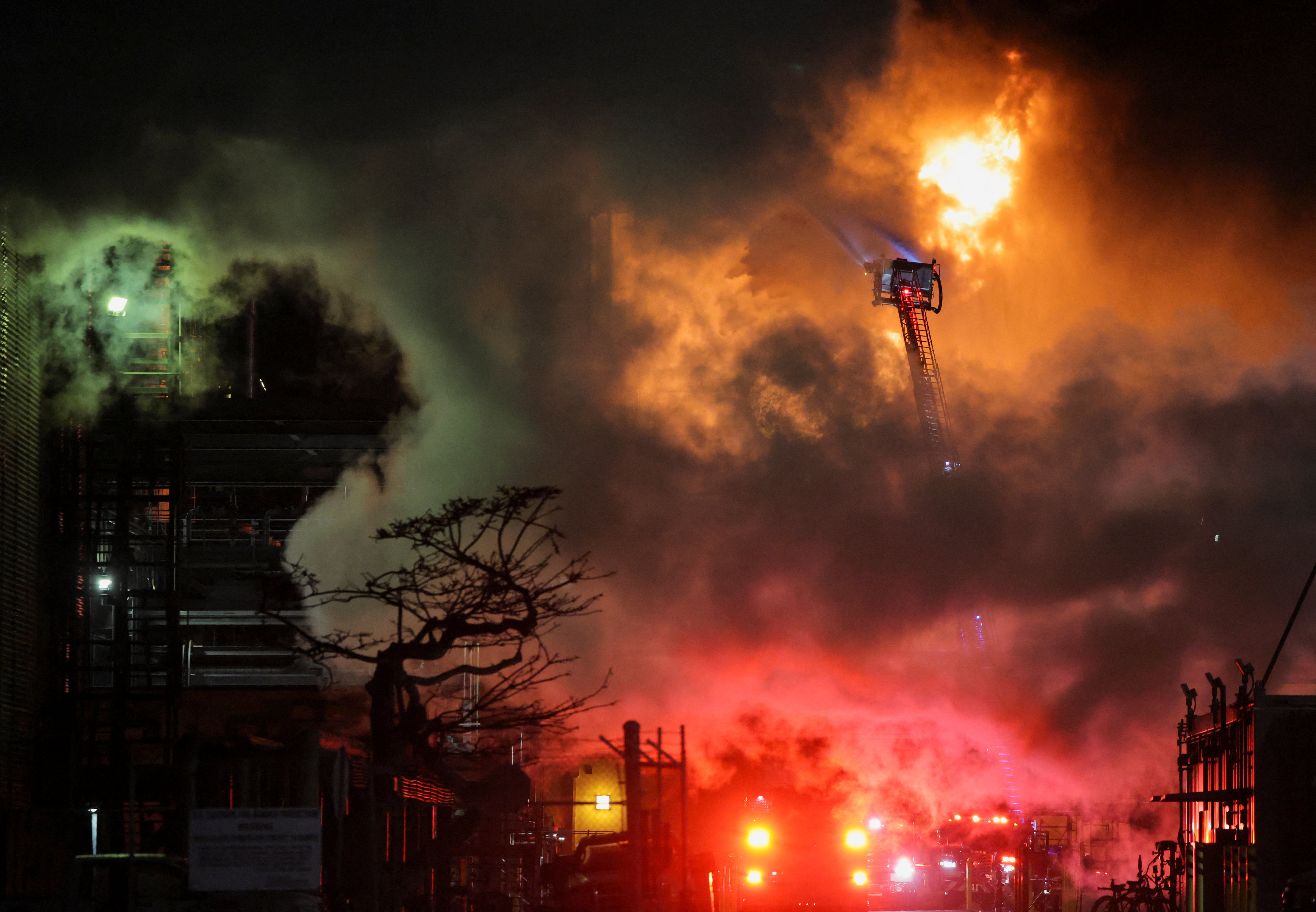 Fire breaks out at Chevron's refinery in El Segundo