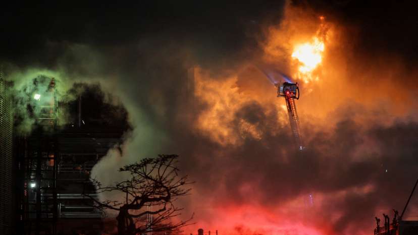 Fire breaks out at Chevron's refinery in El Segundo
