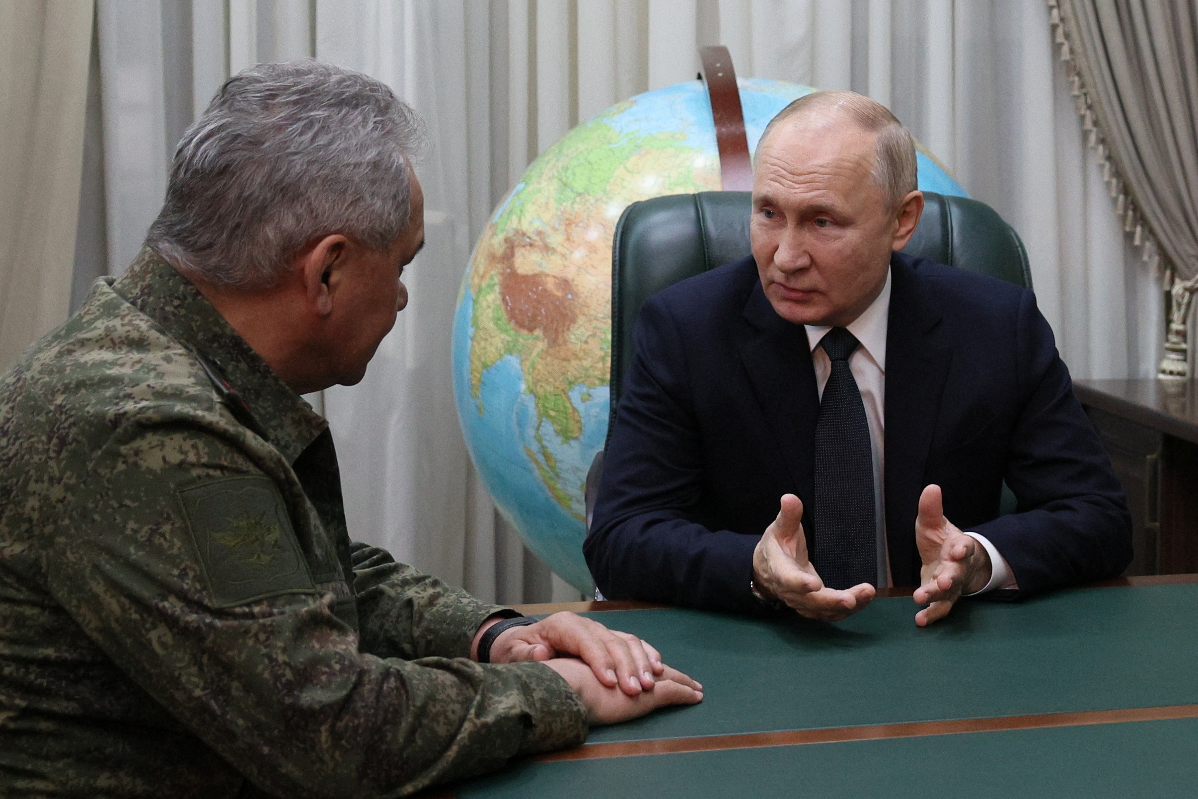 Russian President Putin visits military headquarters in Rostov-on-Don