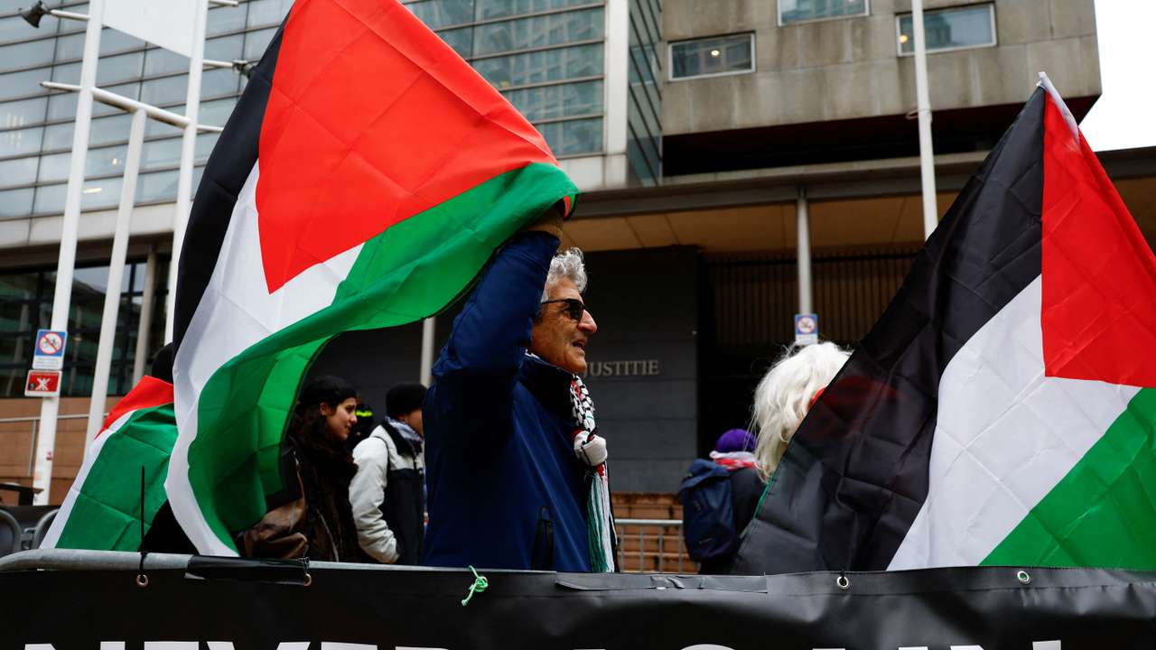 Protest as district court hears the case of pro-Palestinian NGOs suing the Dutch state, in The Hague