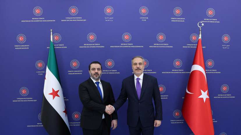 Syrian FM Asaad Hassan al-Shibani visits Turkey