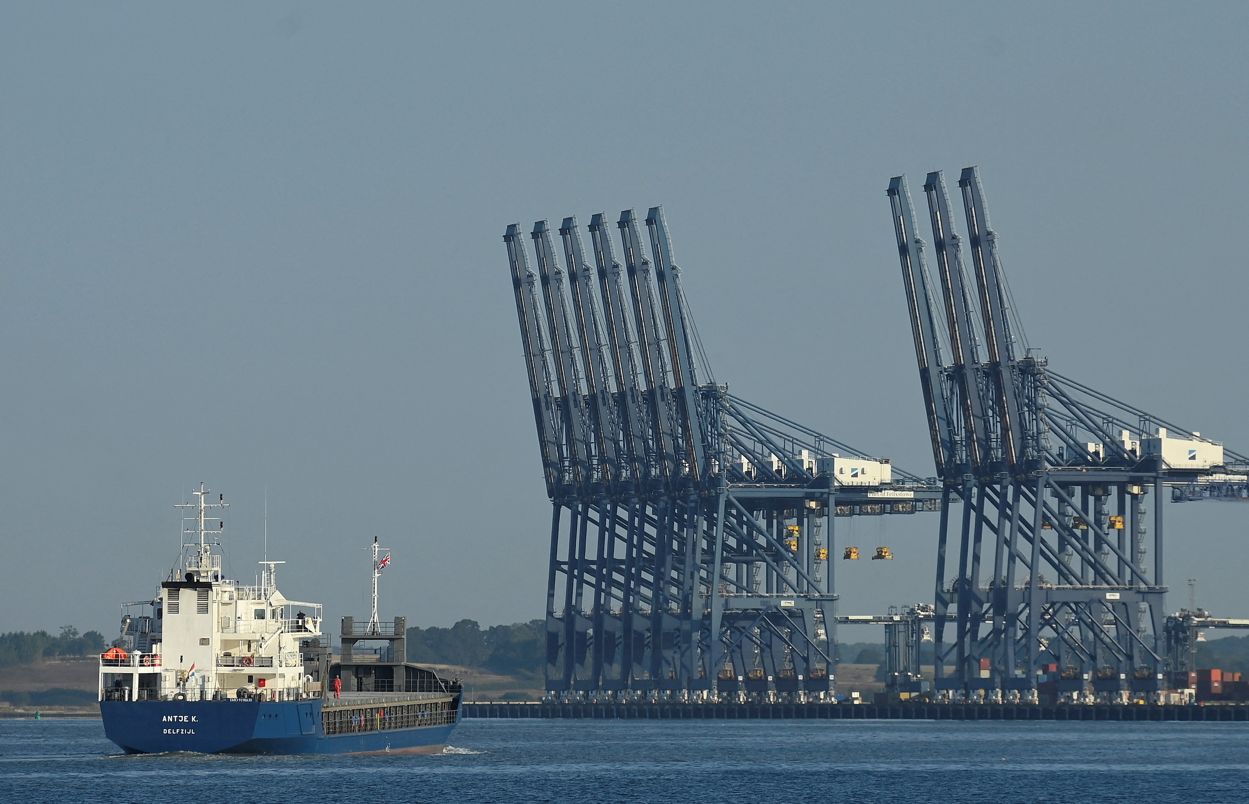 Workers at Felixstowe continue 8-day strike