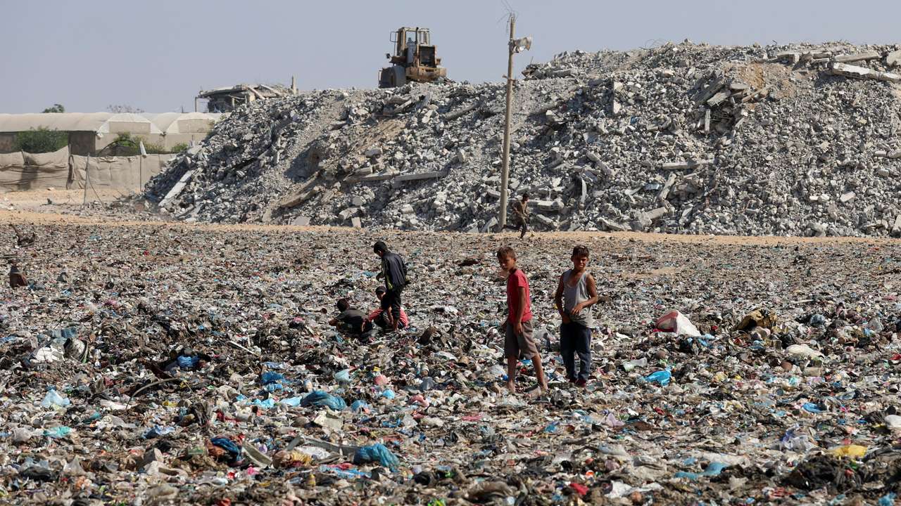 Piles of garbage and seeping sewage pollute devastated Gaza in Khan Younis