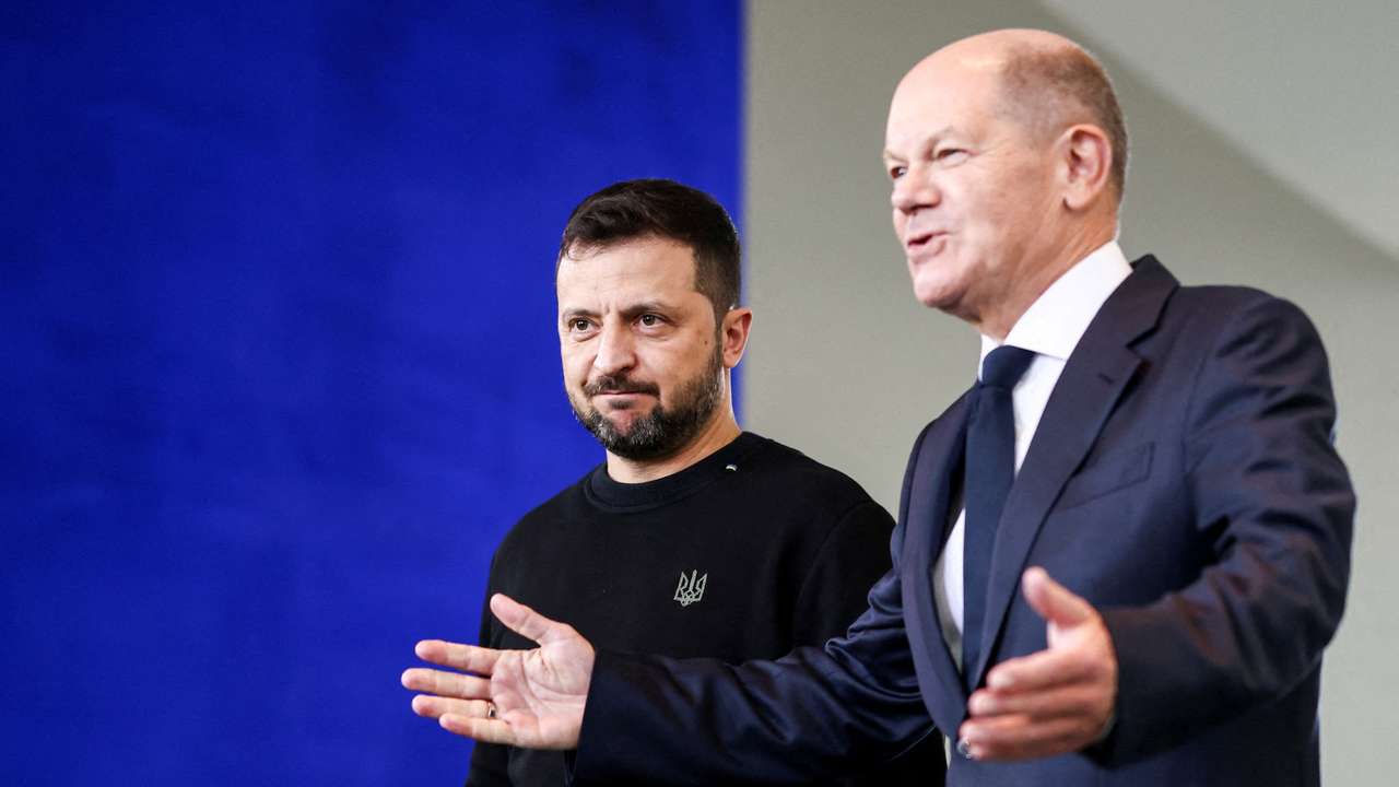 Ukraine's Volodymyr Zelenskiy meets Chancellor Scholz in Berlin