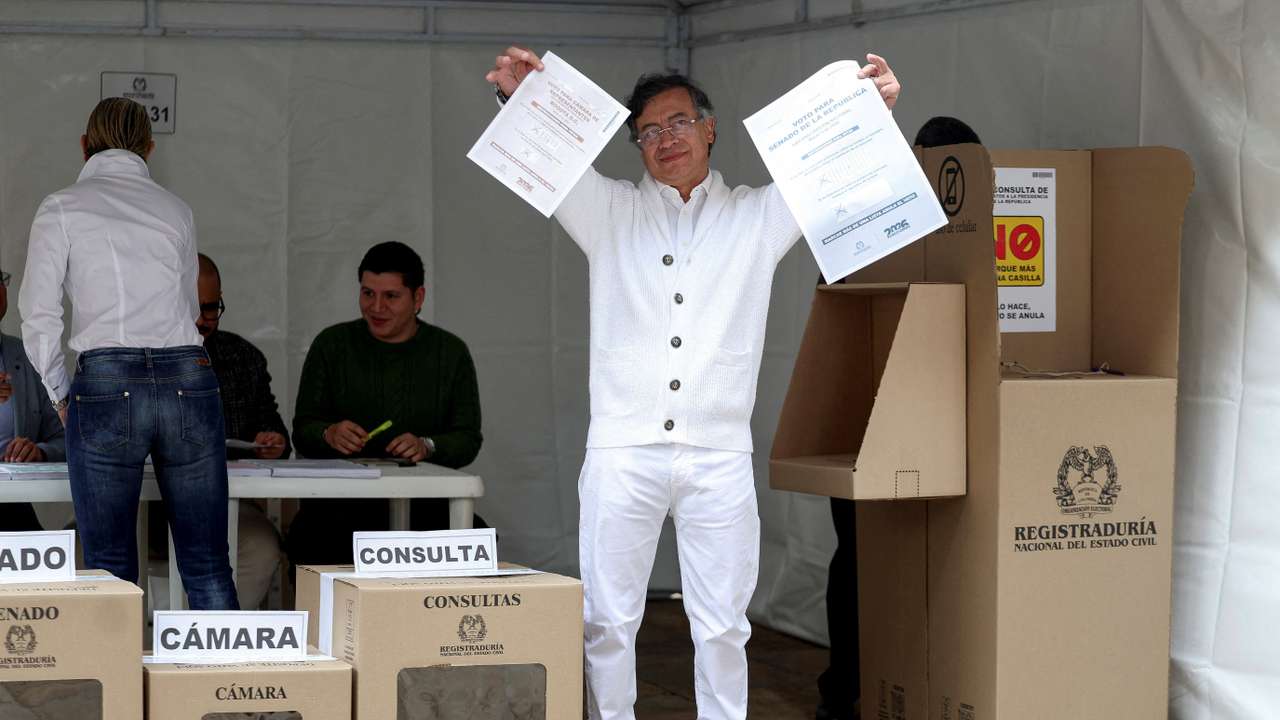 Elections and party primaries for presidential race, in Bogota