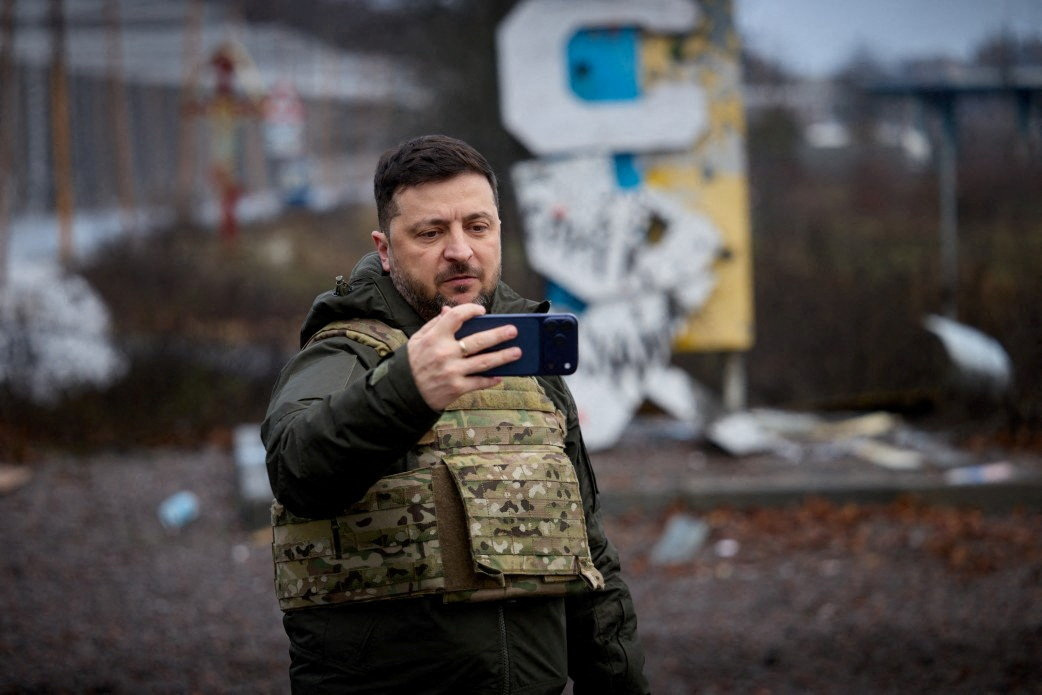 Ukraine&#x27;s President Zelenskiy appears in the frontline town of Kupiansk
