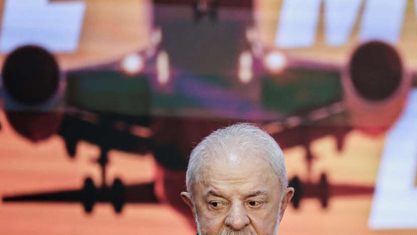 Brazil's Lula seen beating Flavio Bolsonaro in 2026 election, poll shows