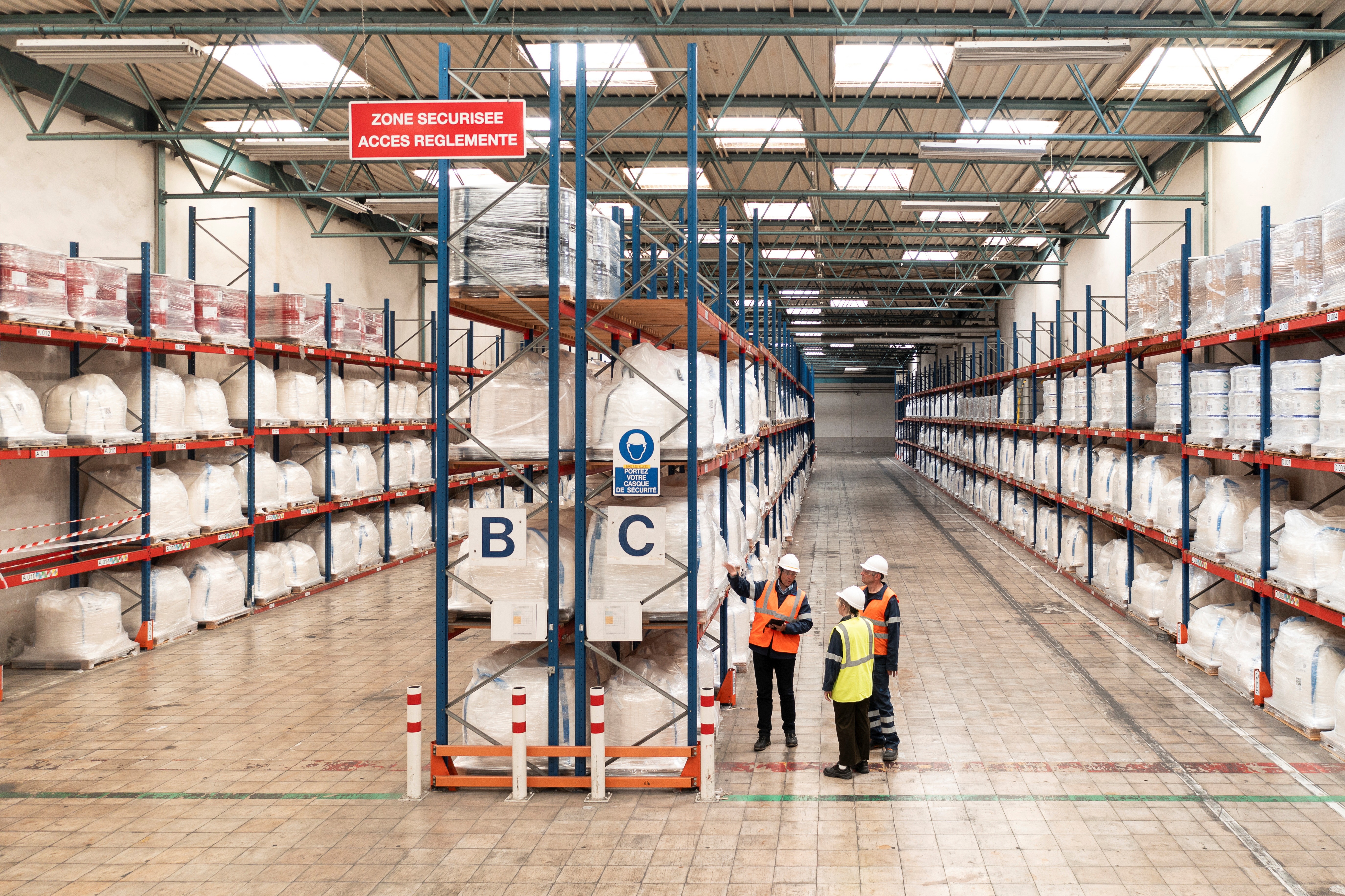 Rare earth processing plant in La Rochelle