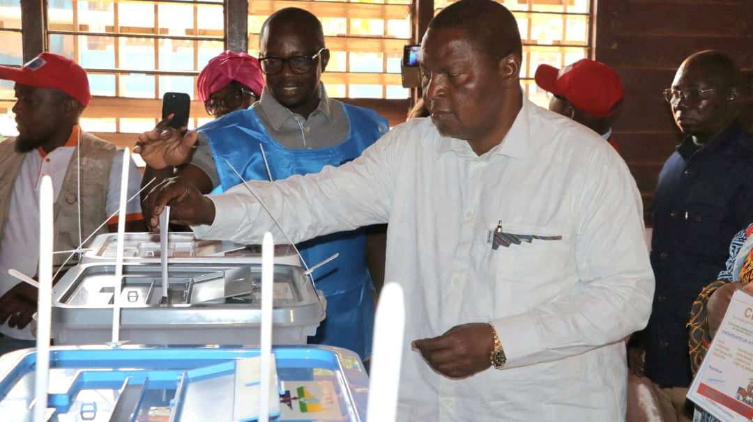 Central African Republic holds first round of presidential election, in Bangui