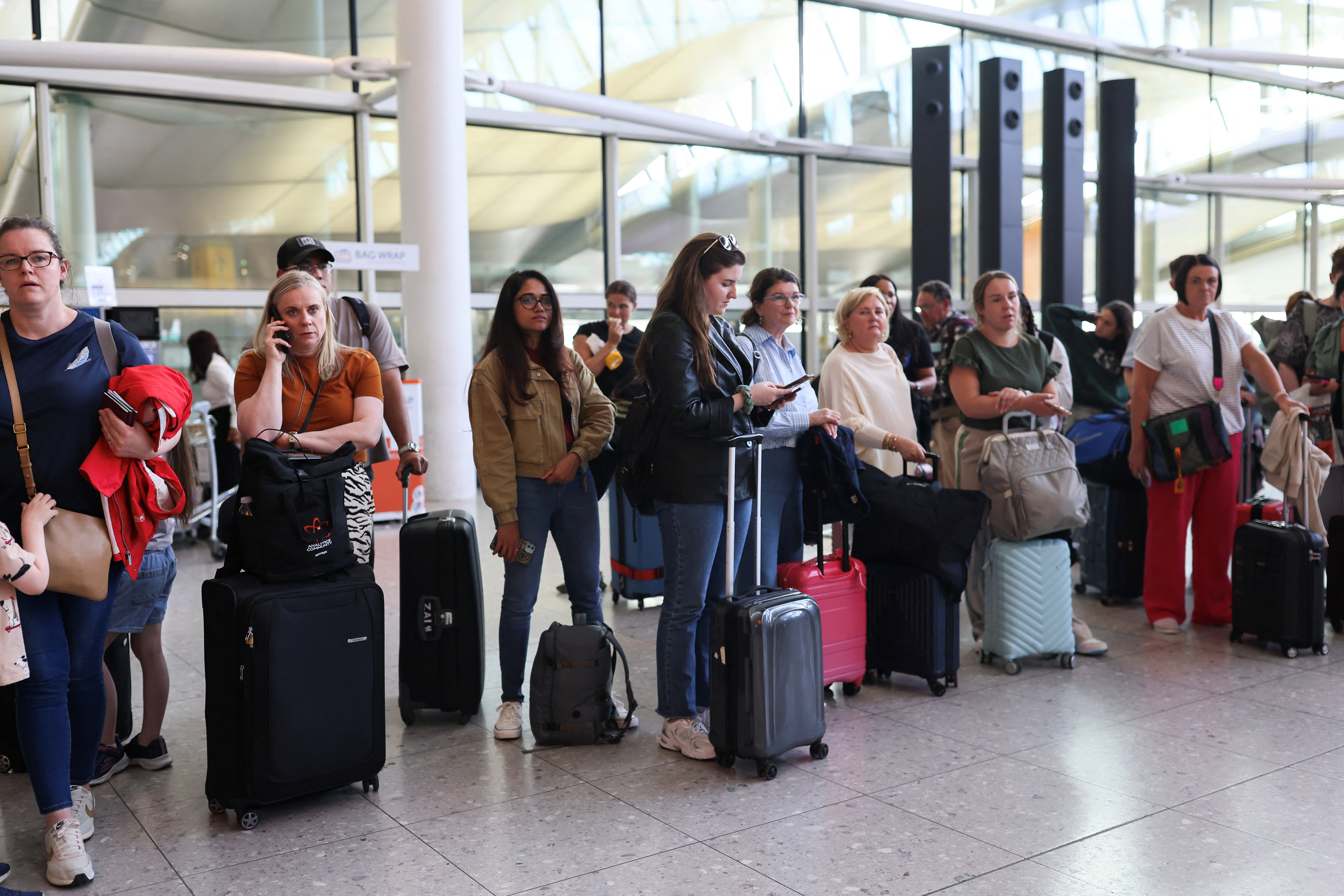 Suspension of outbound flights at Heathrow Airport