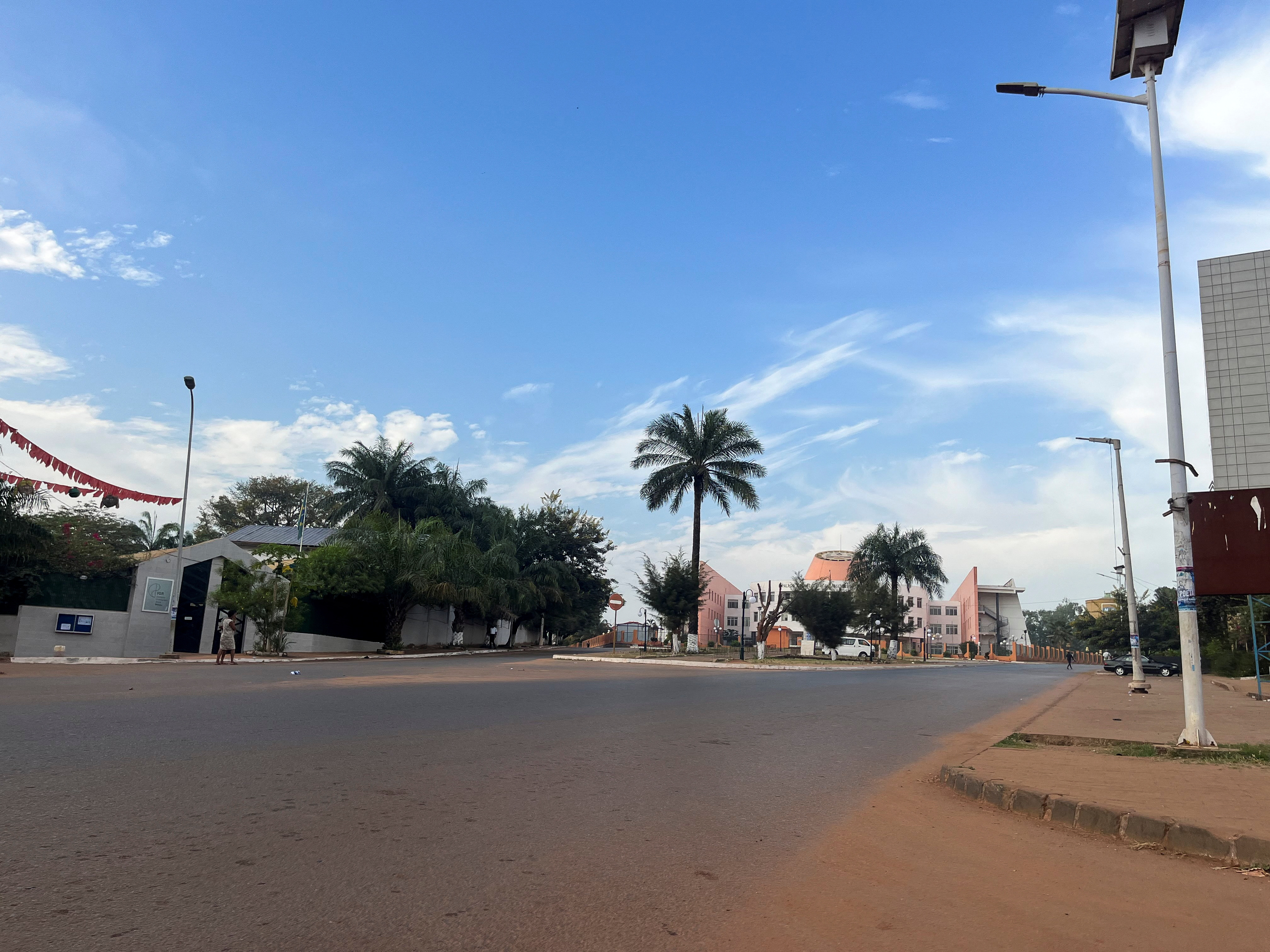 Gunshots fired in Guinea-Bissau capital after soldiers free opposition minister in Bisssau