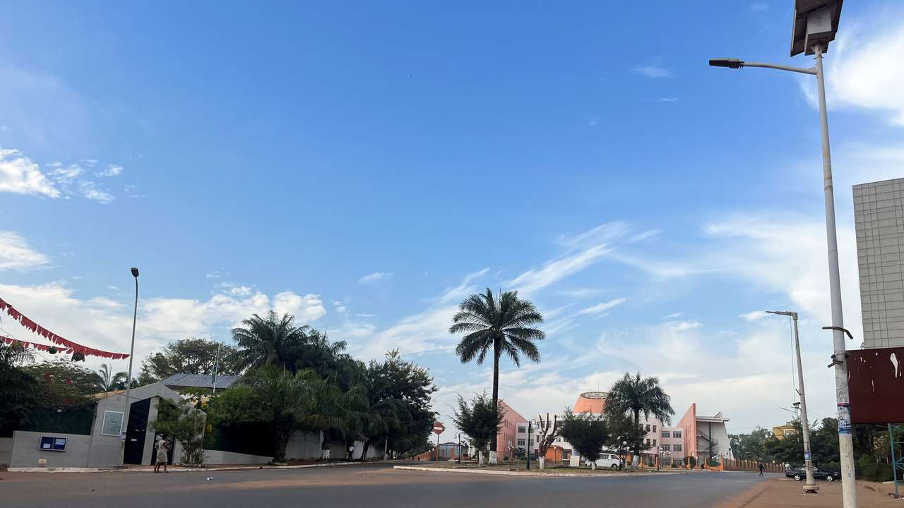 Gunshots fired in Guinea-Bissau capital after soldiers free opposition minister in Bisssau