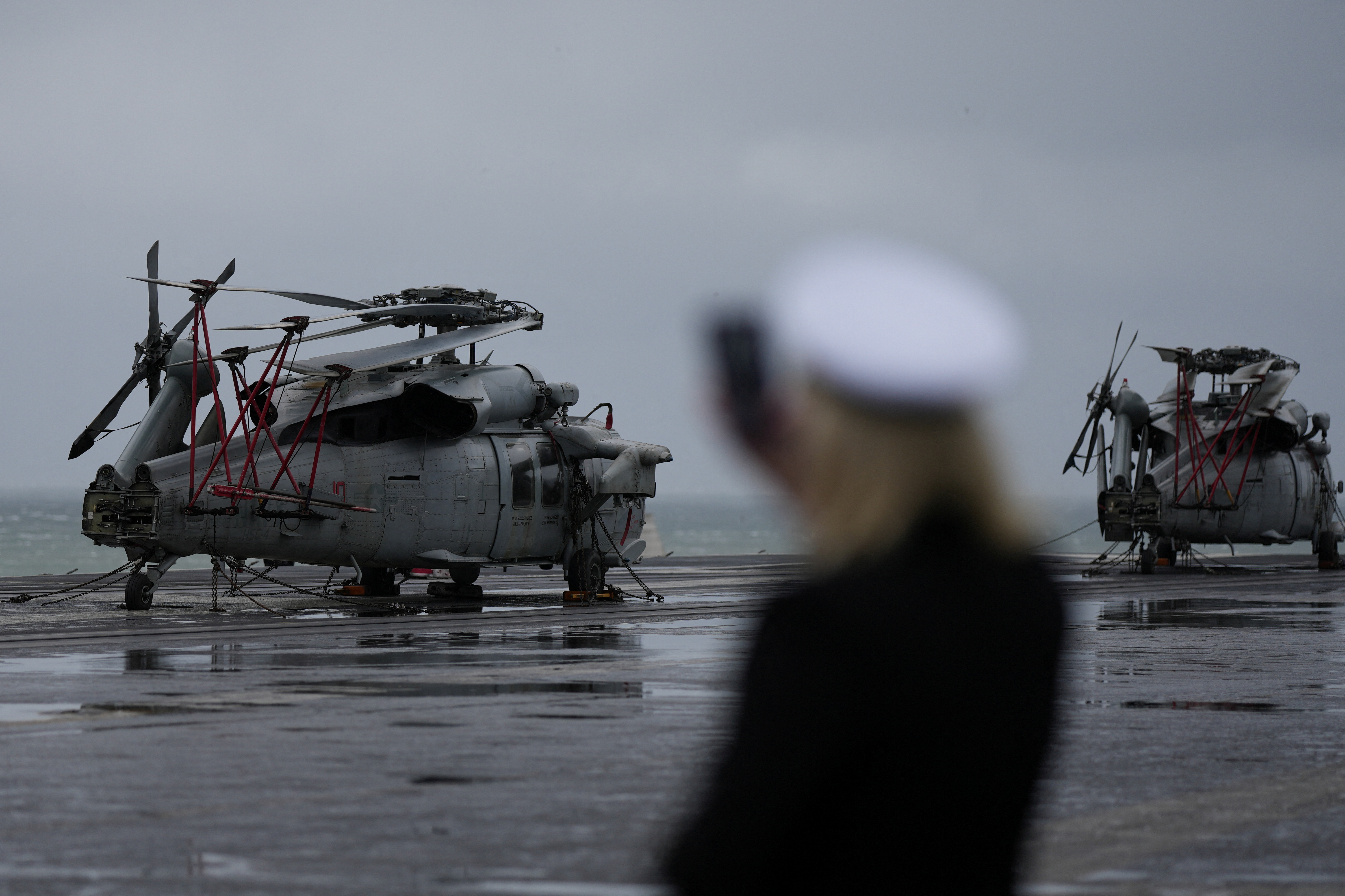US aircraft carrier Carl Vinson makes port call in Busan
