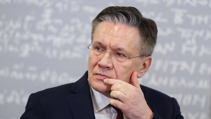 IAEA Chief Rafael Grossi and Head of Rosatom Alexei Likhachev speak to the media in Moscow