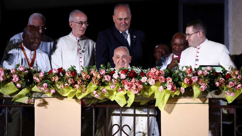 Pope Francis visits Papua New Guinea