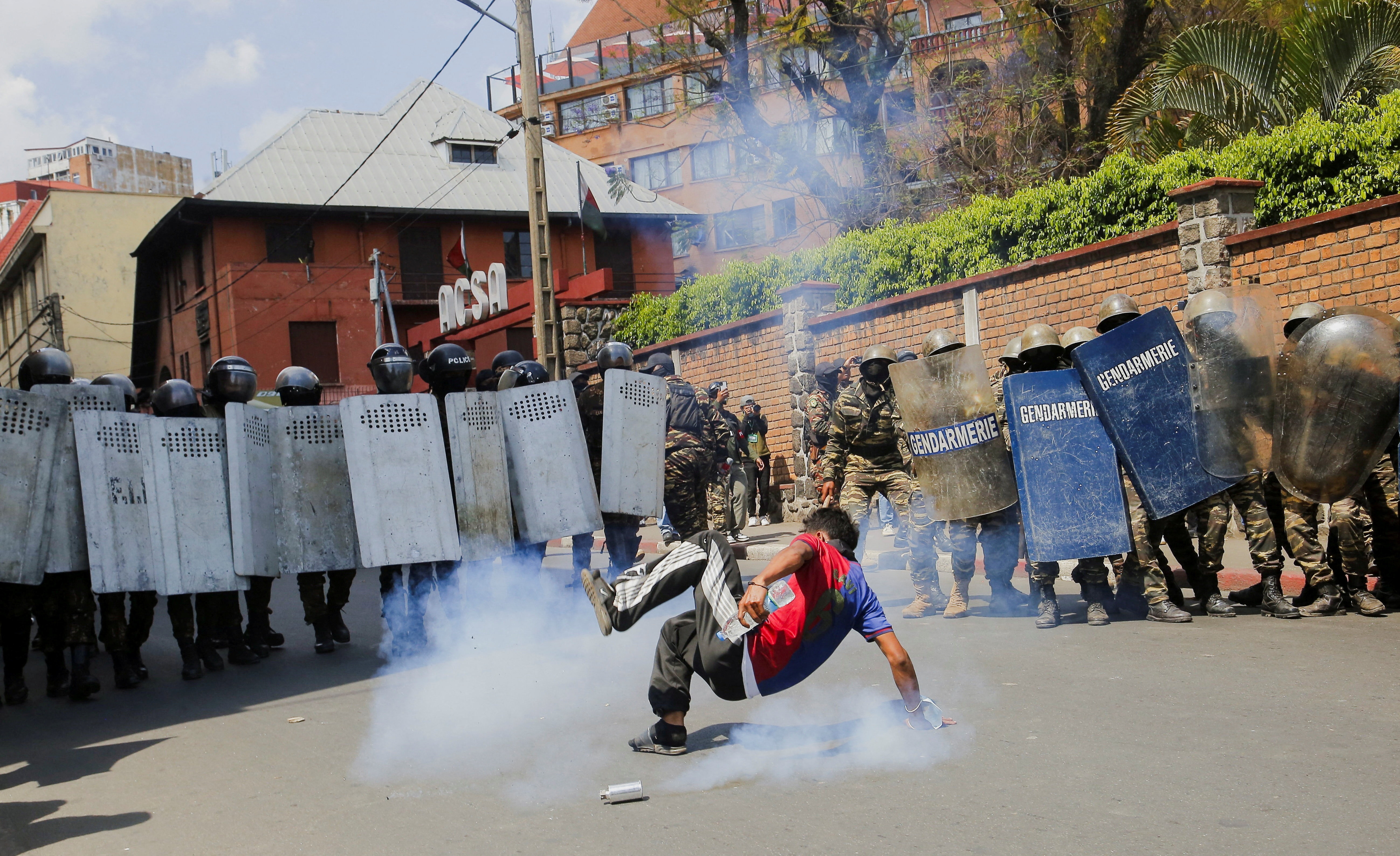 Nationwide youth-led protest over frequent power outages and water shortages, in Antananarivo
