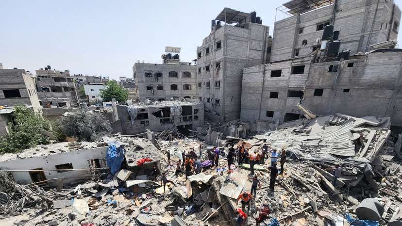 Aftermath of an Israeli strike in Jabalia refugee camp
