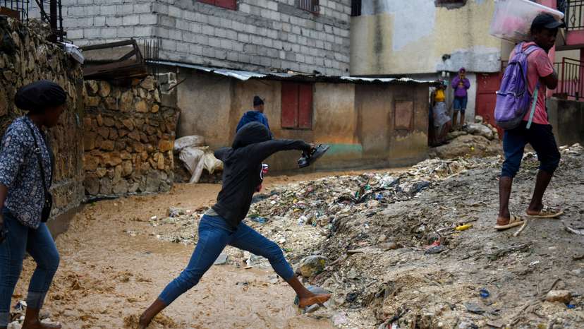 Hurricane Melissa brings heavy rains to Port-au-Prince