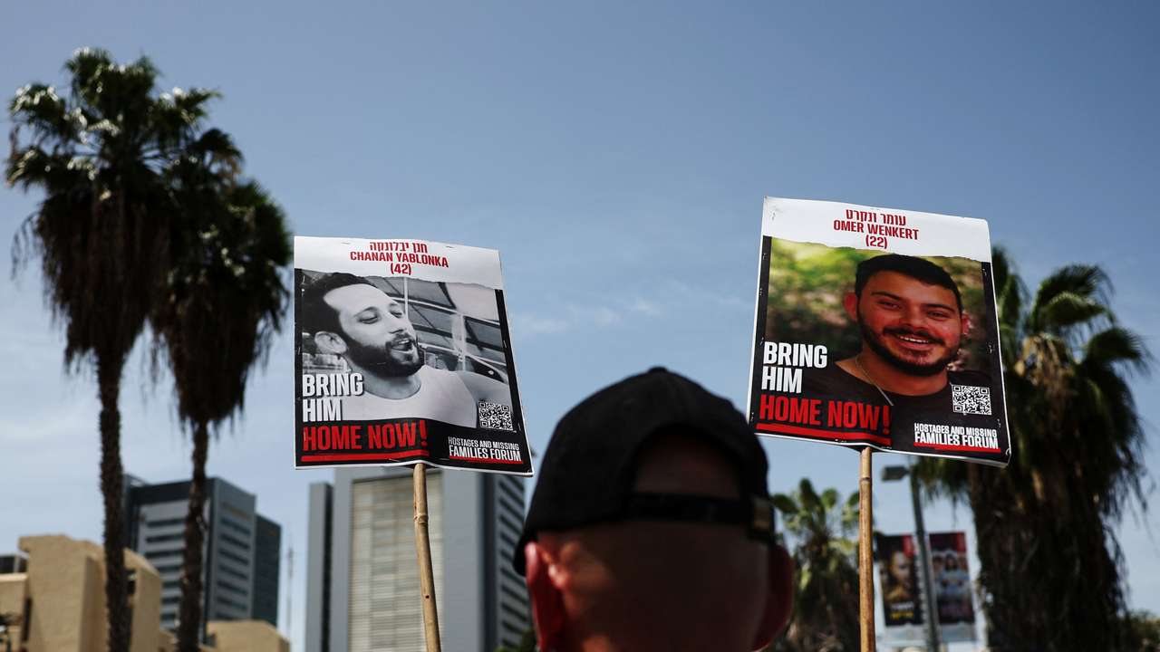 Protest for the immediate release of Israeli hostages, in Tel Aviv