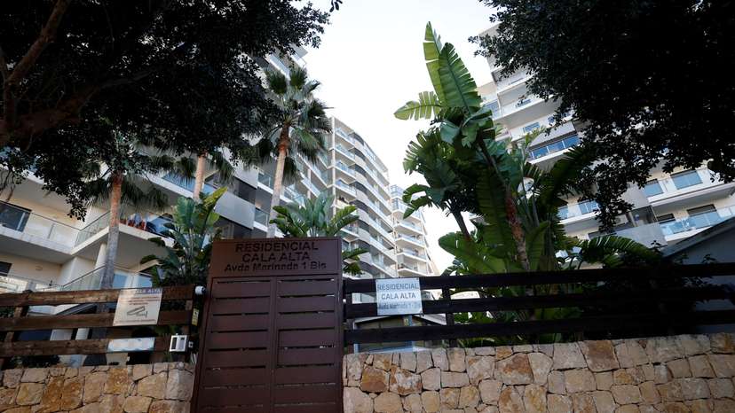 FILE PHOTO: Russian pilot Kuzminov, who defected to Ukraine last year, was found shot dead in La Villajoyosa