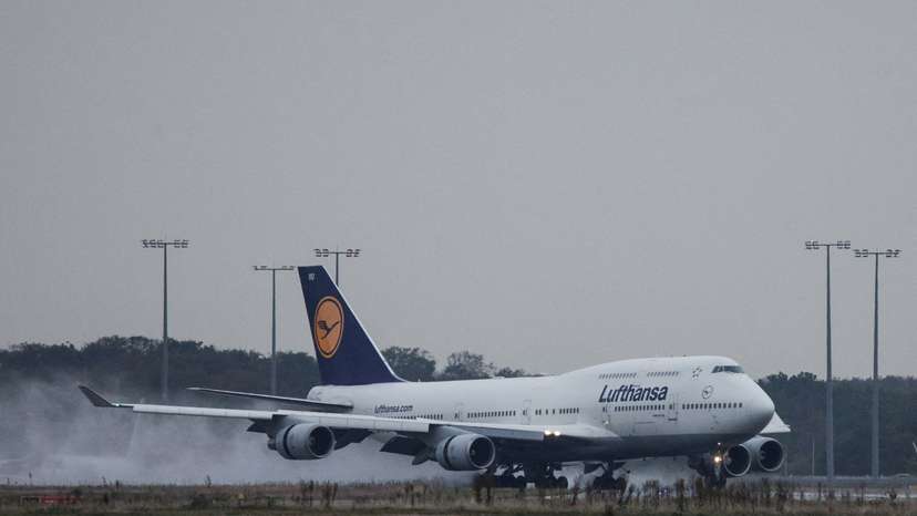 Germans return from Israel to Germany