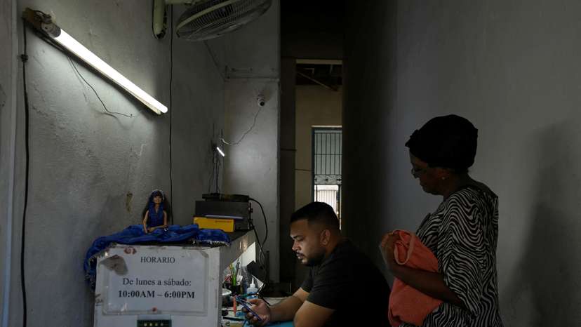 Cuba's power grid recovers after a nationwide blackout