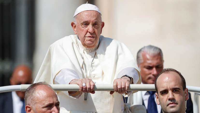 Pope Francis holds the weekly audience