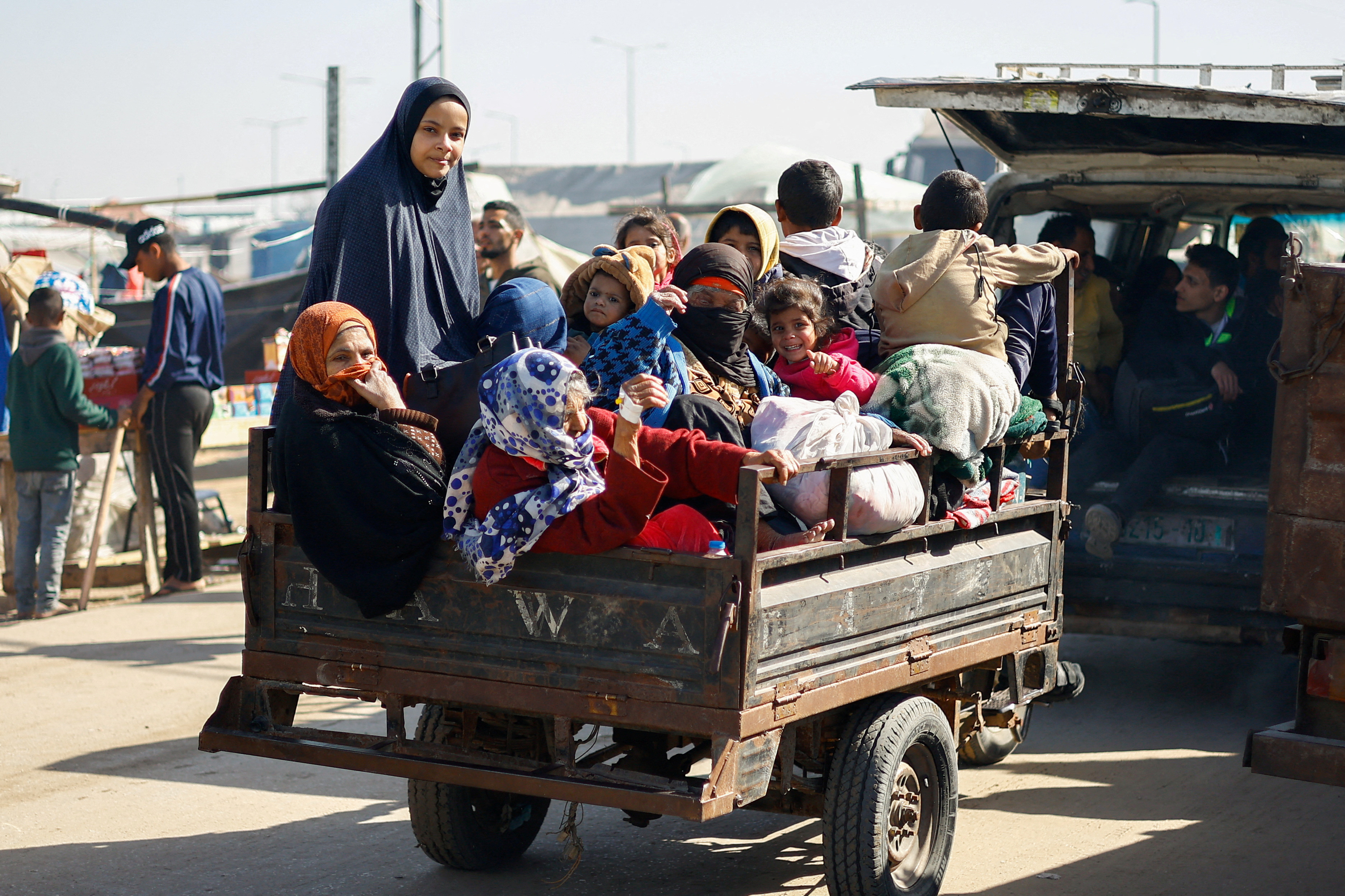 Palestinians fleeing Khan Younis, due to the Israeli ground operation, arrive in Rafah