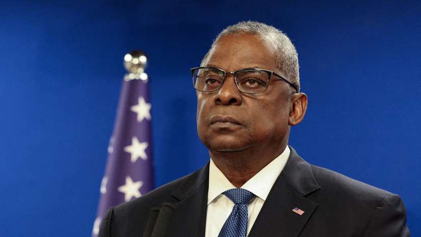 FILE PHOTO: U.S. Secretary of Defense Austin and Israeli Defense Minister Gallant hold a joint press conference at Israel's Ministry of Defense, in Tel Aviv