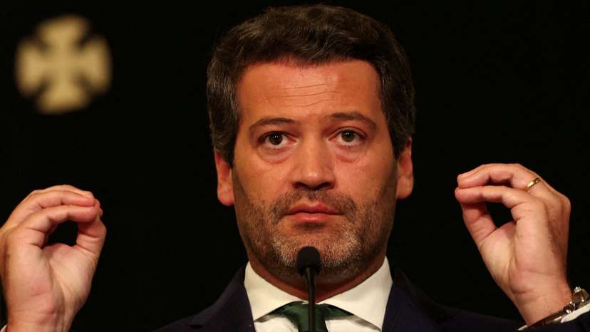 FILE PHOTO: Far right political party Chega leader Andre Ventura talks to the press after meeting with Portugal President Marcelo Rebelo de Sousa in Belem Palace