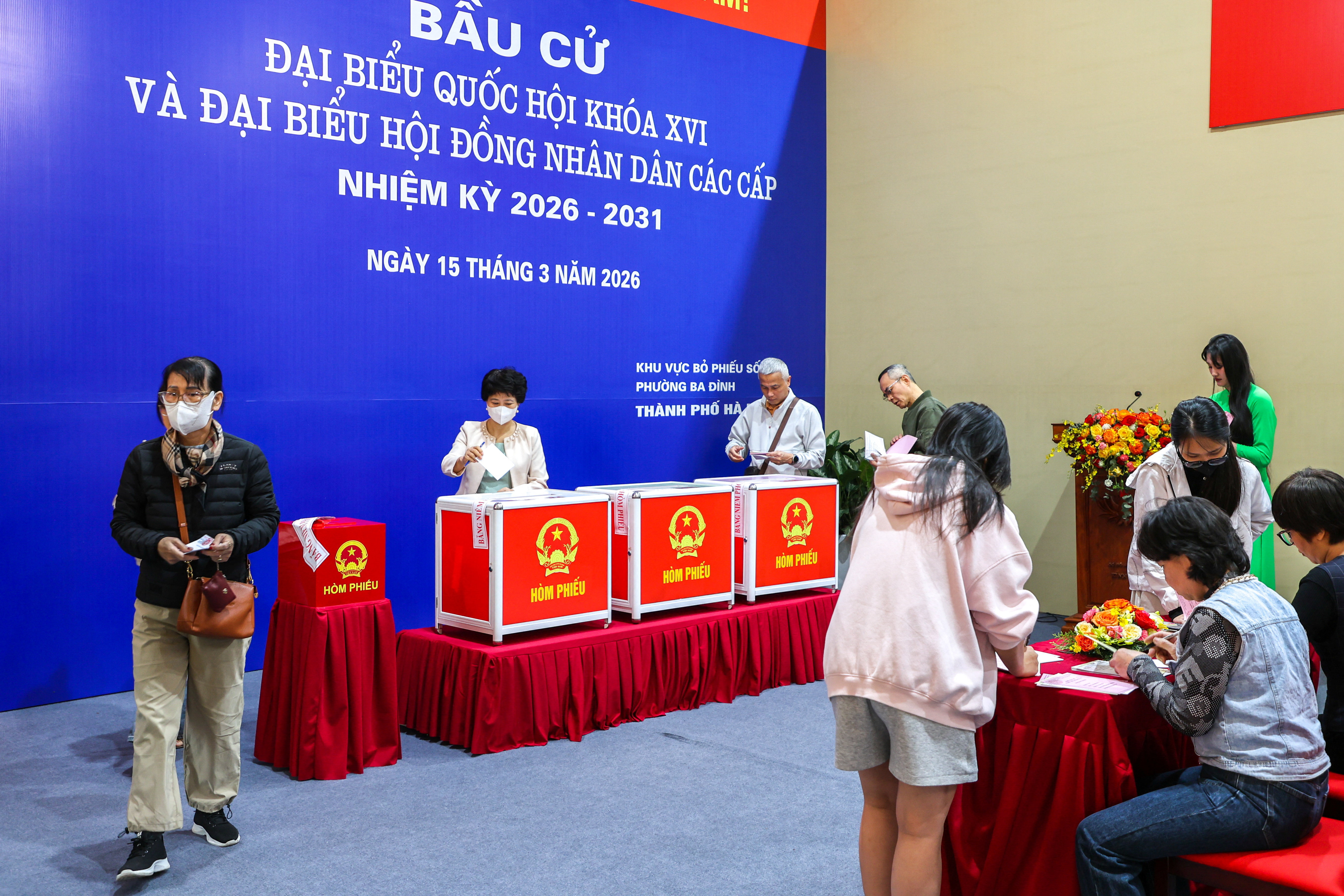 Vietnam holds parliament election