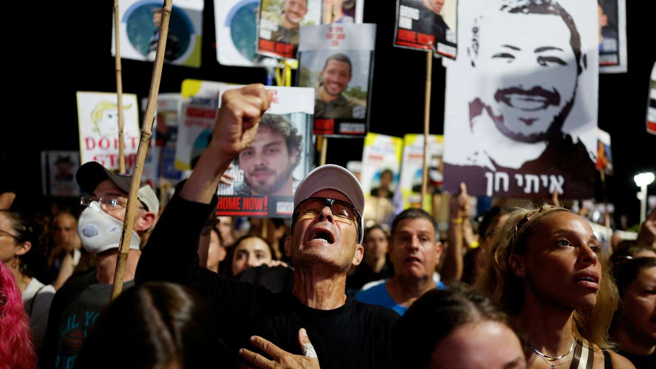 Demonstration demanding the immediate release of all hostages and the end of war in Gaza, in Tel Aviv