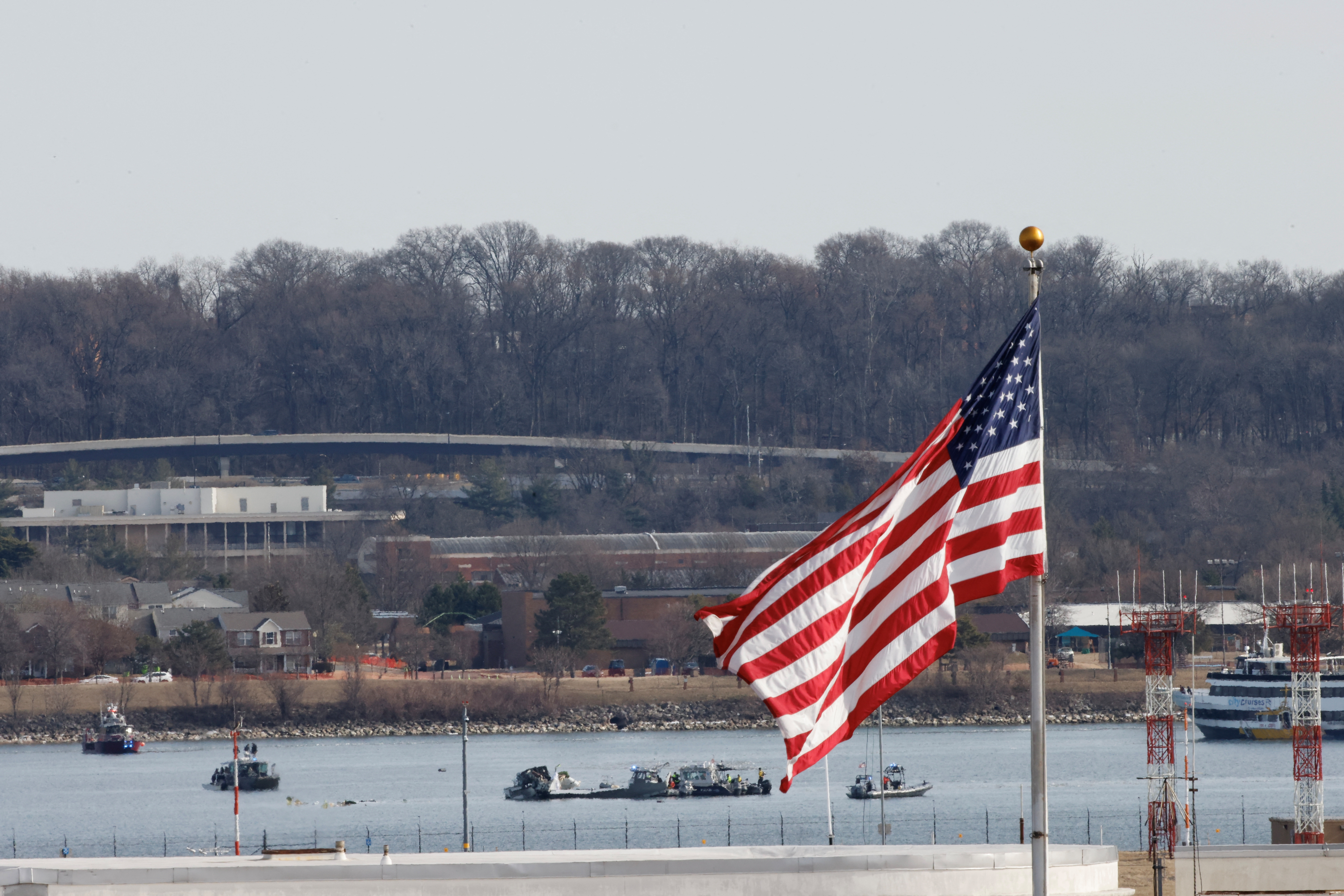 American Eagle flight 5342 crashes in the Potomac River near Ronald Reagan Washington National Airport