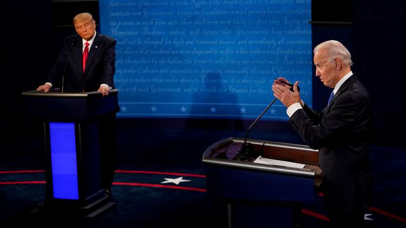 FILE PHOTO: Final 2020 U.S. presidential campaign debate in Nashville