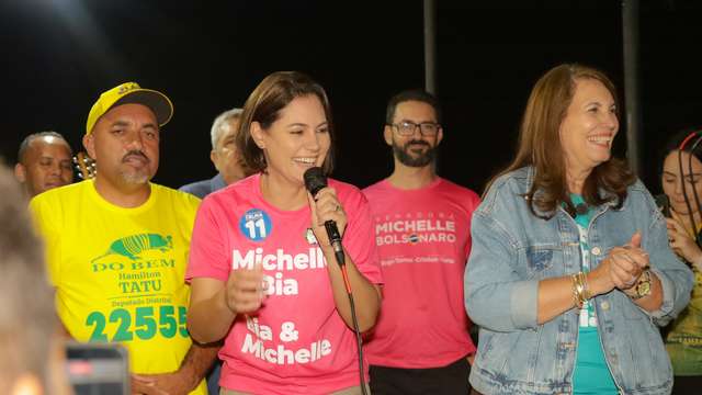 Michelle Bolsonaro e aliados
