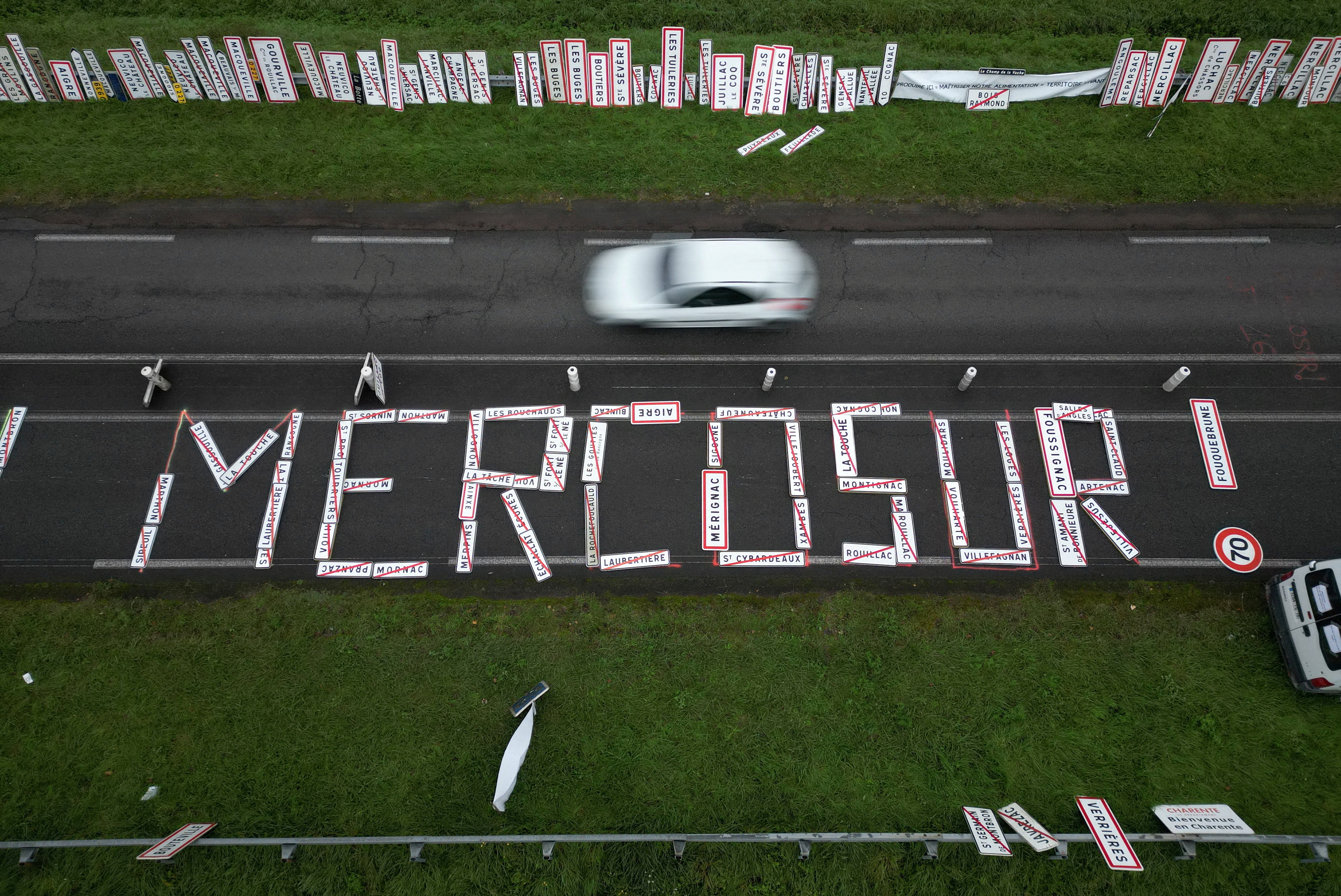 FILE PHOTO: French farmers unions protest over Mercosur agreement near Angouleme