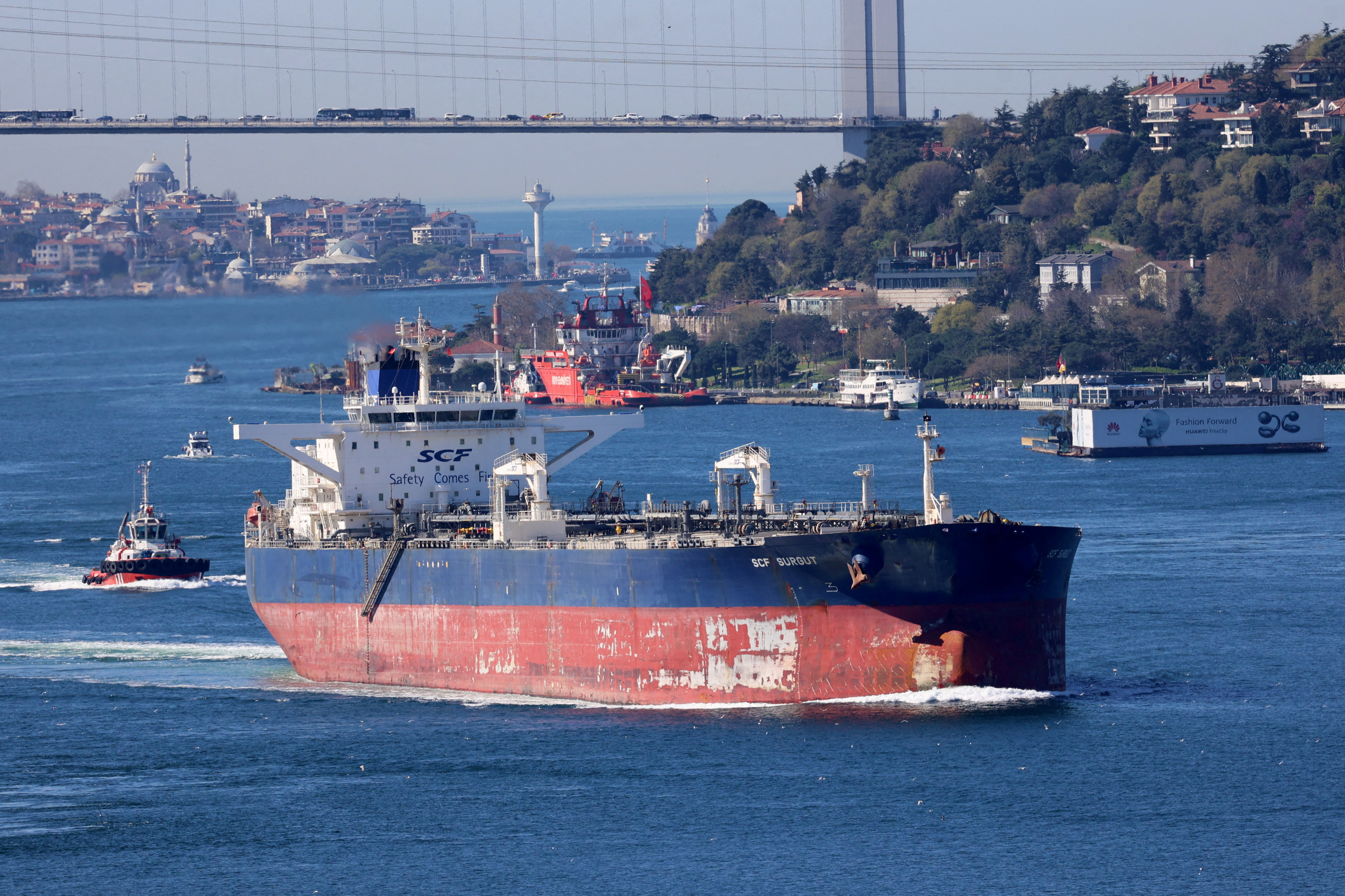 FILE PHOTO: FILE PHOTO: Crude oil tanker SCF Surgut, owned by Russia's leading tanker group Sovcomflot, transits Istanbul's Bosphorus