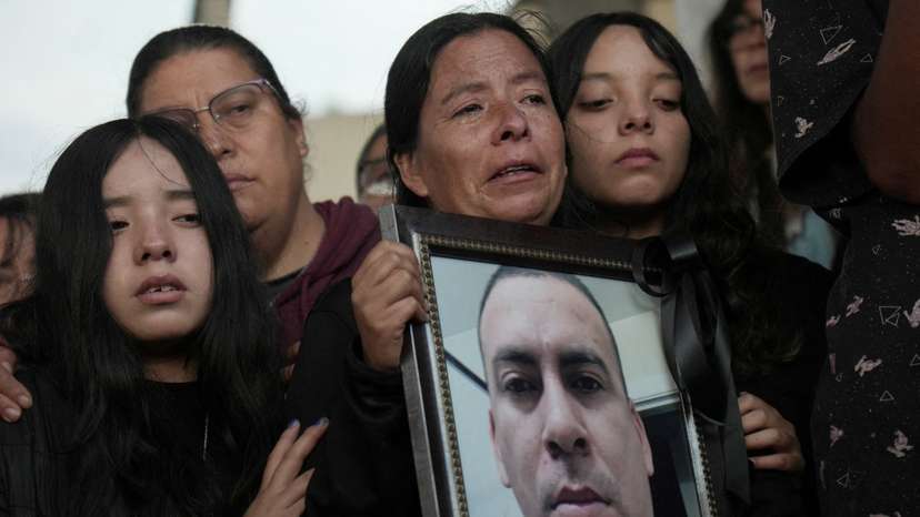 FILE PHOTO: A Mexican town mourns father slain by ICE in Chicago