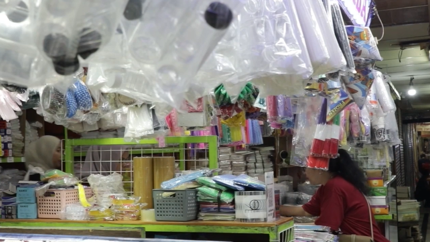 Global shockwaves drive plastic price surge in Indonesia