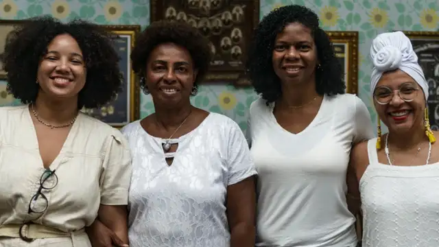 Programa Marielle Franco, do Fundo Baobá, destina R$ 3 milhões a dez organizações de mulheres negras que atuam no enfrentamento ao racismo e na promoção dos direitos da população negra.