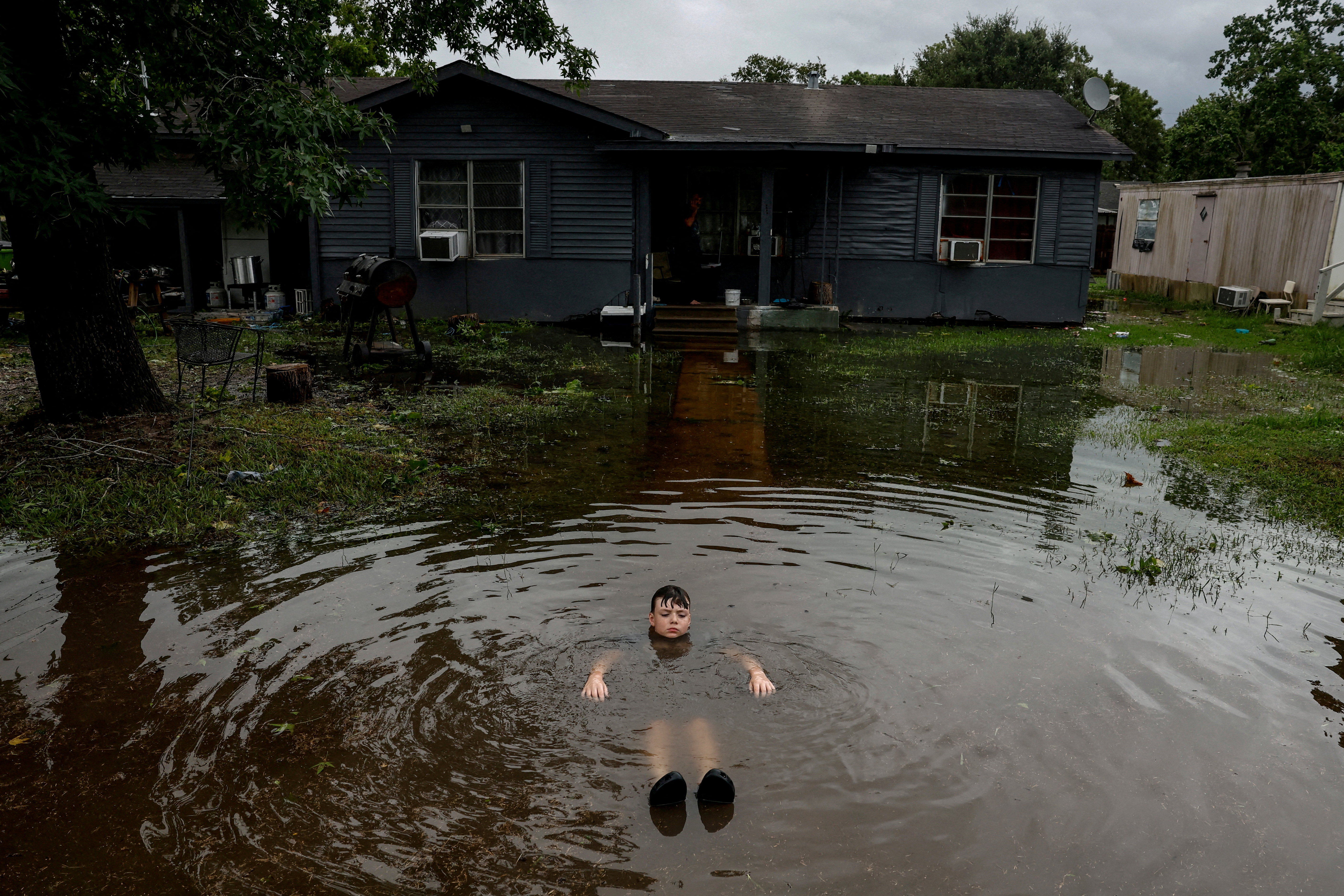 2024 in photos: the world under water