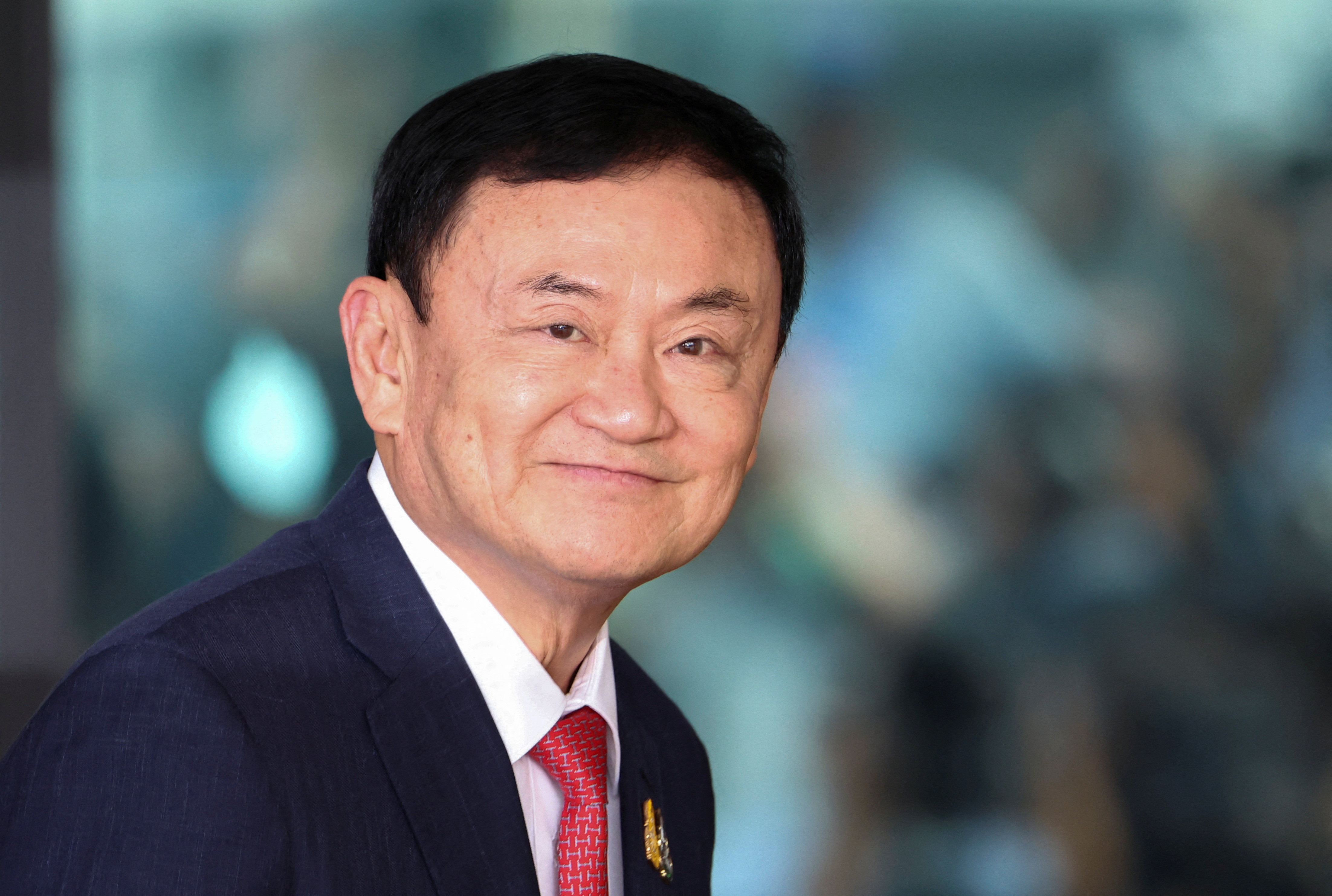 Exiled former PM Thaksin returns to Thailand