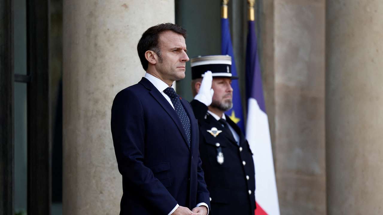 French President Macron hosts a meeting of European leaders on Ukraine in Paris